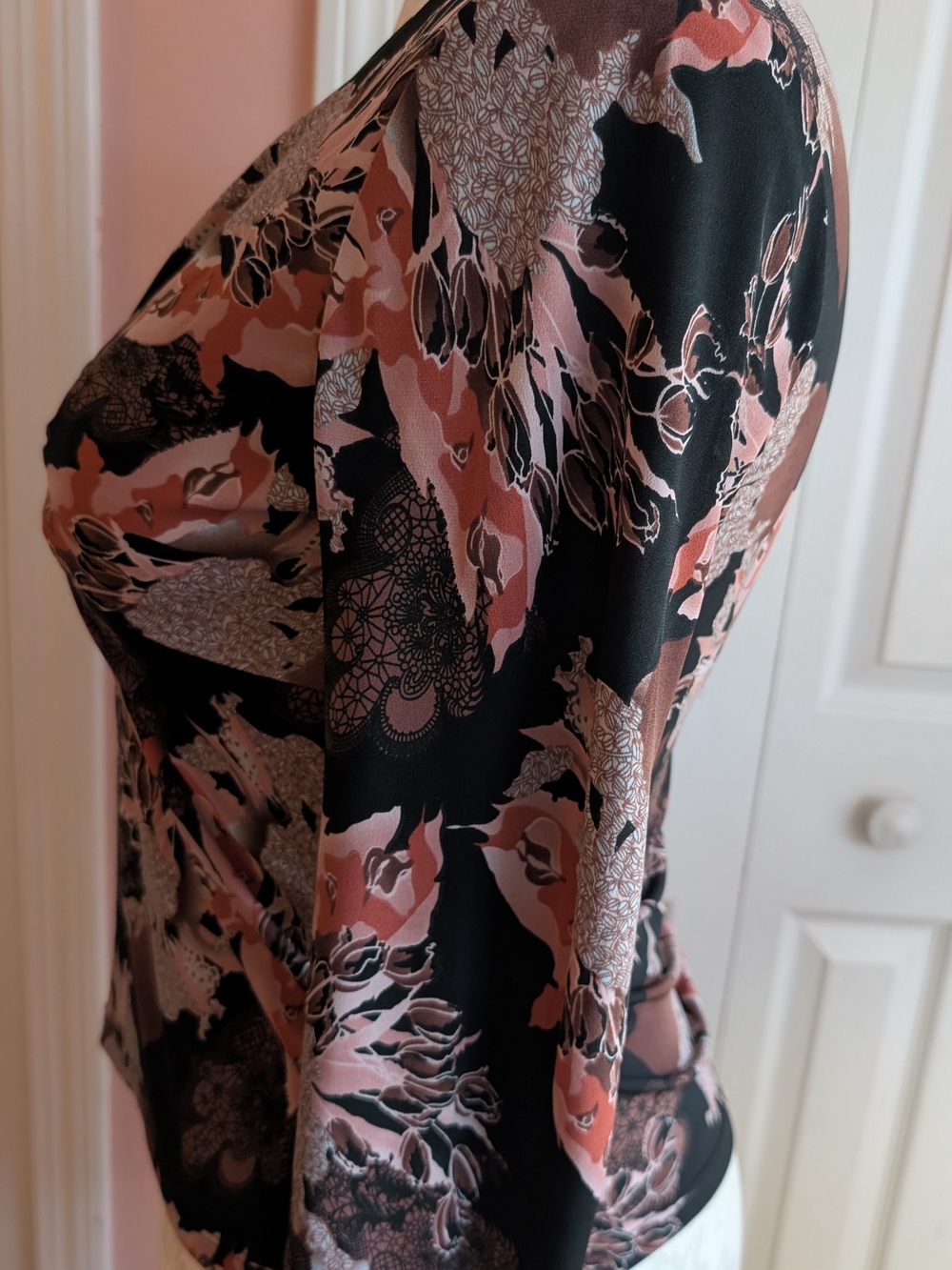 JTB Floral Stretch Top Size M - Picture 3 of 5